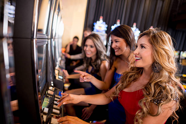 Betting interface on baduk Texas Poker showing chip values and table limit information